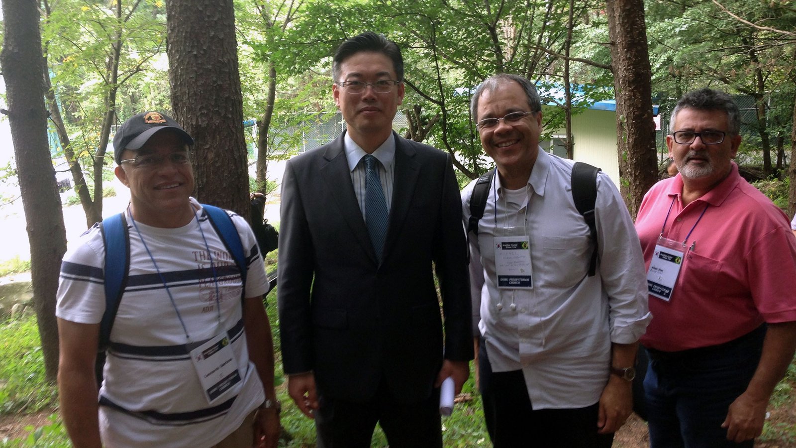 Pastores Leonardo, Jung In Chan, Misael e Adair